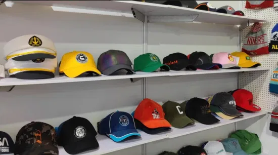 Cappello a cuffia lavorato a maglia caldo invernale per bambini di Natale all'ingrosso